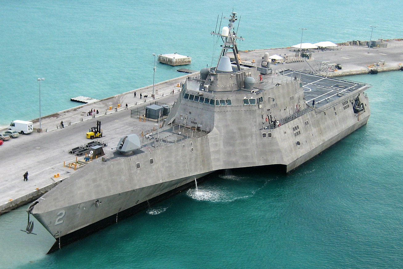 USS_Independence_(LCS-2)_at_Naval_Air_Station_Key_West_on_29_March_2010_(100329-N-1481K-298).jpg