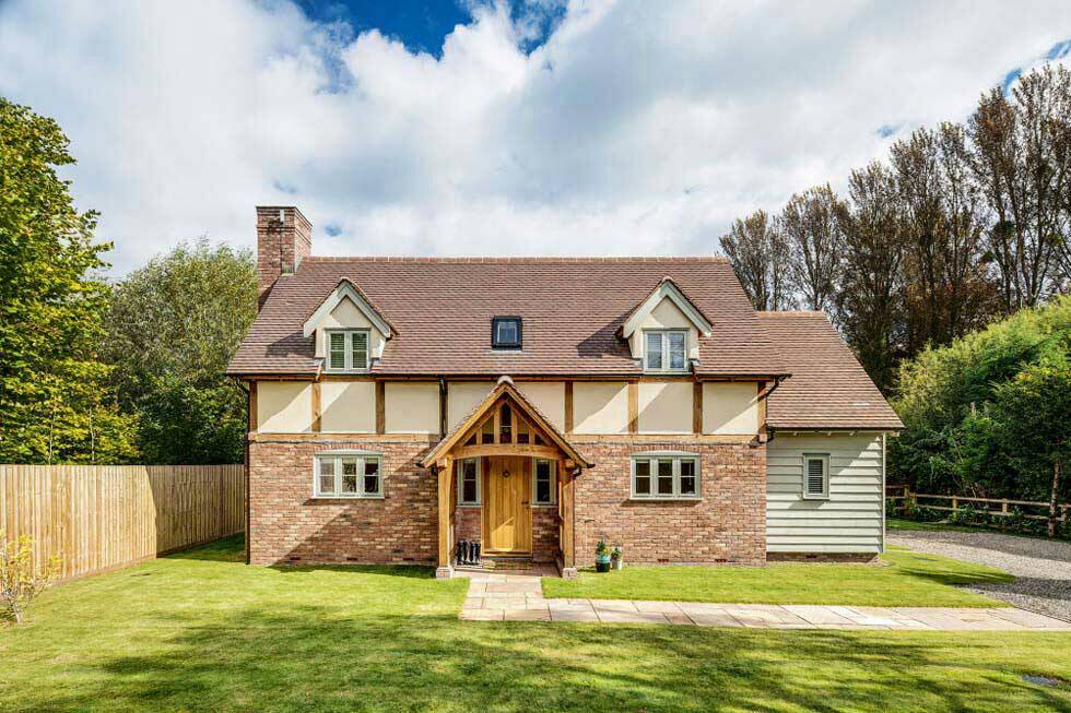 Walker-Oak-Frame-Self-Build-Exterior.jpeg