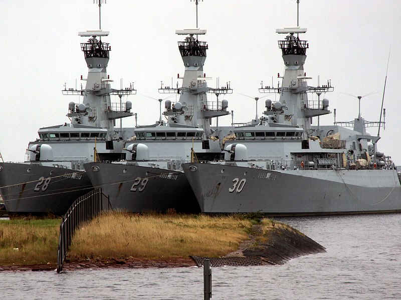 Warships_barrow_dock.jpg