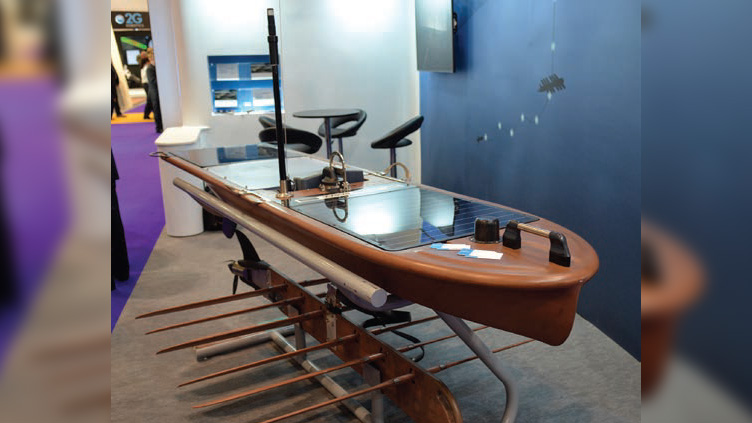 Wave-glider-_DSEI19D2_.jpg