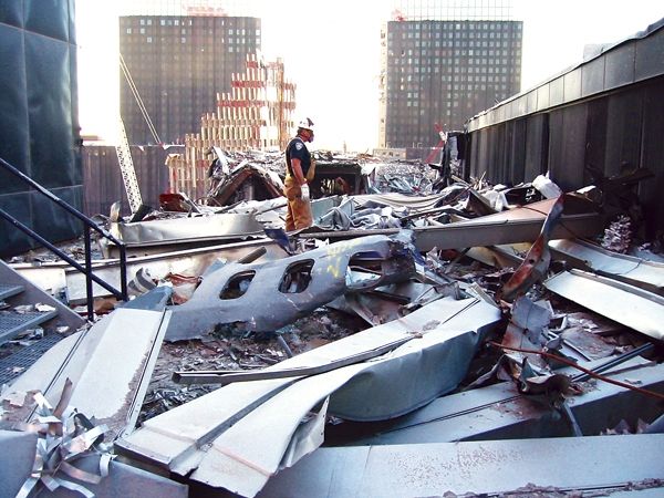 wtc wreck.jpg