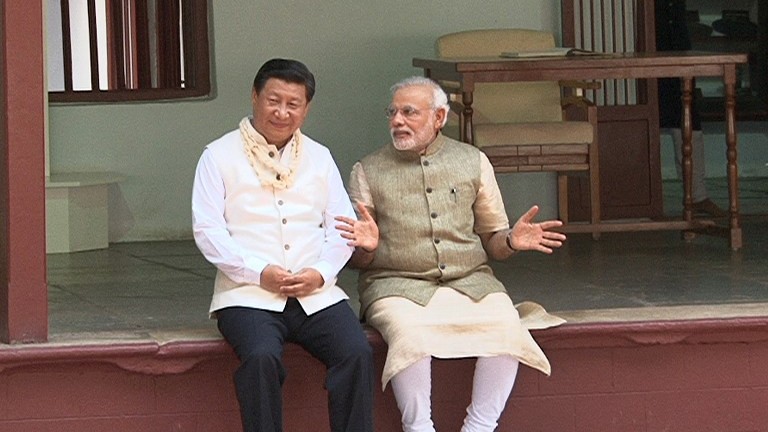 xi-modi.jpg