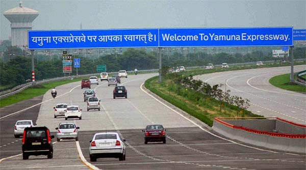 Yamuna_Expressway_600.jpg