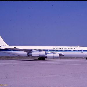 Boeing_-707