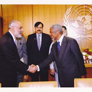 General TM Malik & Kofi Annan