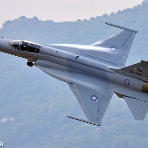 JF-17 THUNDER