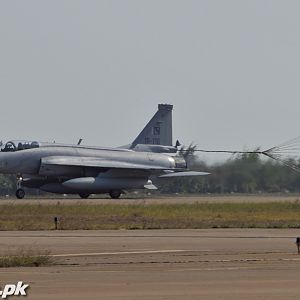 JF-17 THUNDER