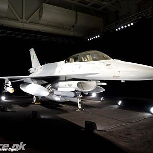 Pakistan Air Force: F-16C