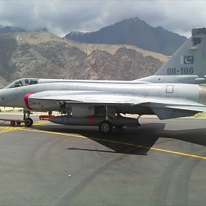 JF-17 Thunder 08-106
