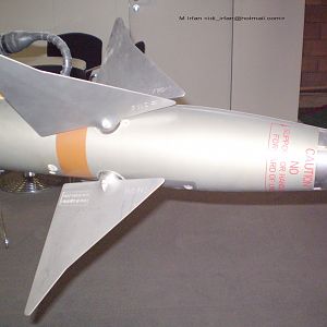 AIM-9L_I-1_6