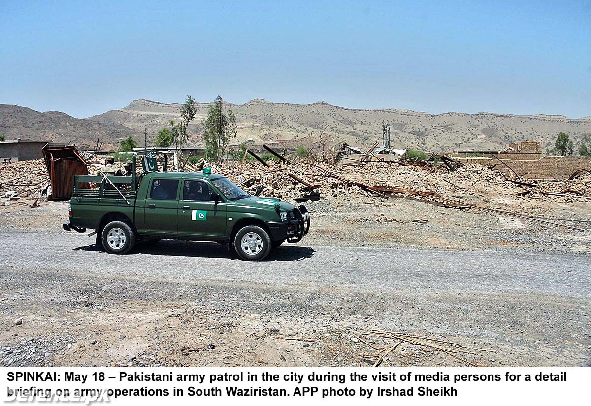Army Patrol in S.Waziristan with Journalists