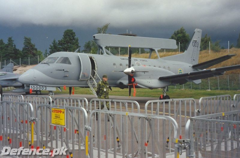 awacs saab2000