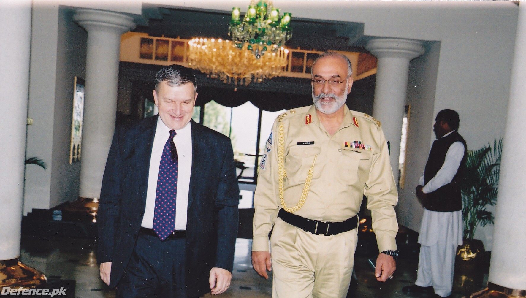 General TM Malik & Tony Zinni