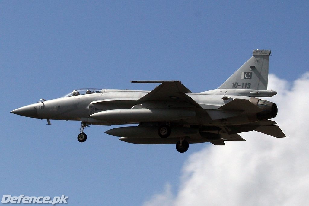 JF-17 at Farnborough Air Show 2010