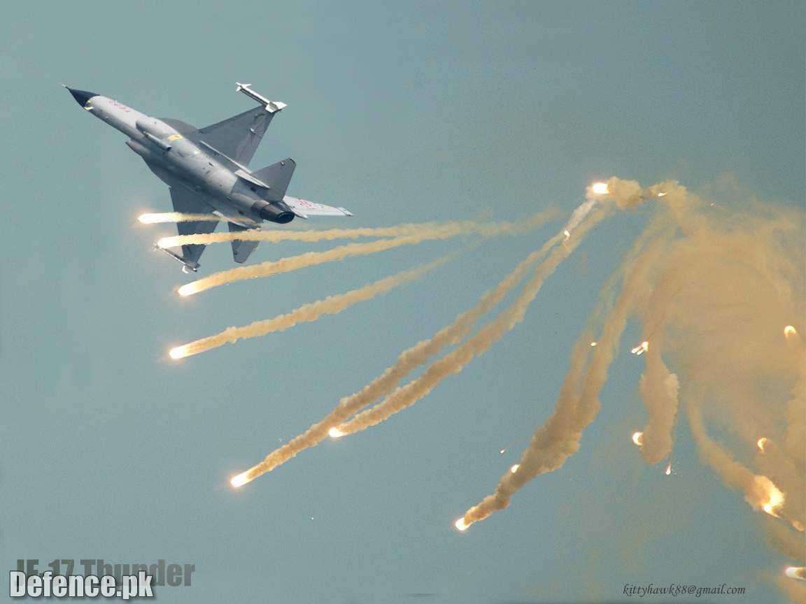 JF-17 Dropping Flares PART-02
