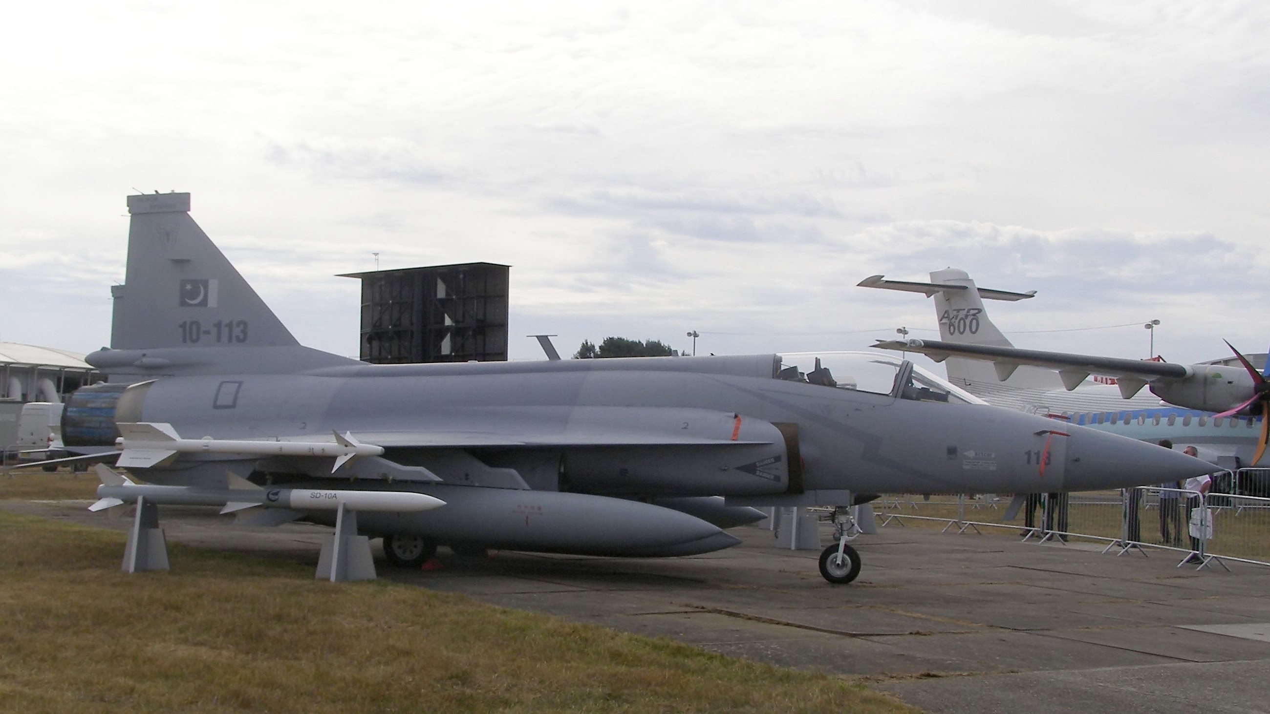 JF-17 Thunder 10-113