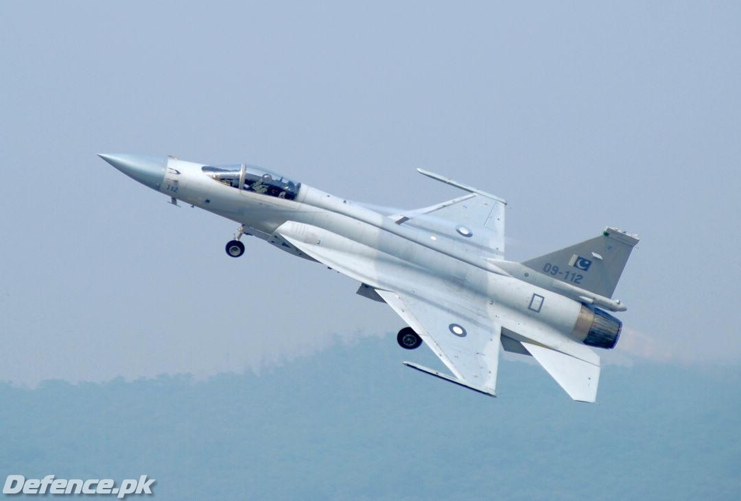 JF-17 Thunder @ Zhuhai 2010