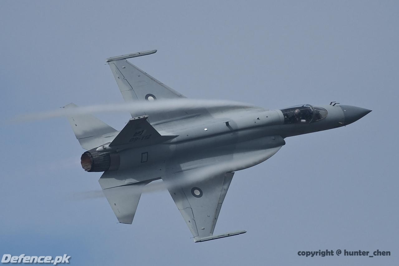 JF-17 Thunder @ Zhuhai 2010