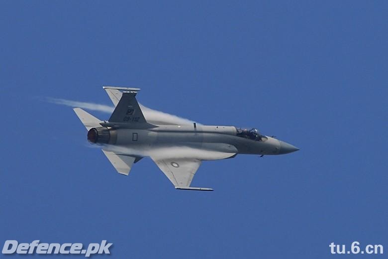 JF-17 THUNDER