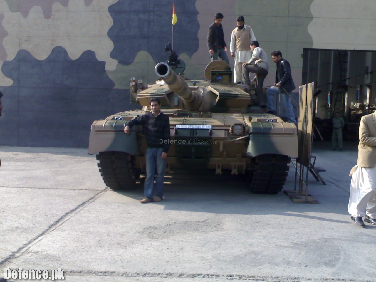 me_al-khalid-Army-Tank