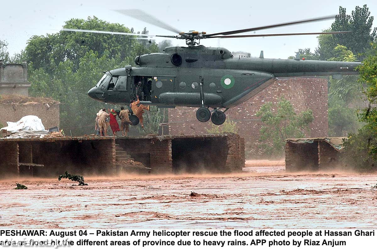 MI-17 on relief mission