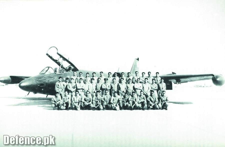 PAF B-57