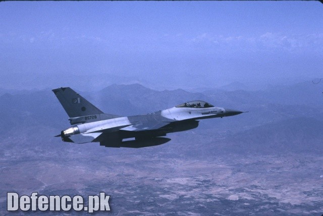 PAF F-16