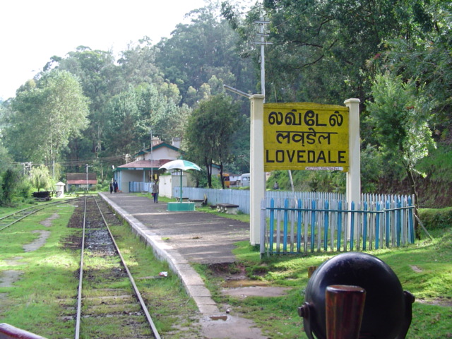 Lovedale_railway_station.JPG