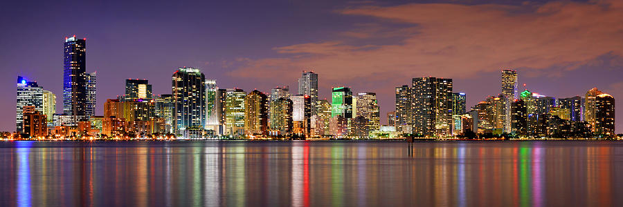 miami-skyline-at-dusk-sunset-panorama-jon-holiday.jpg