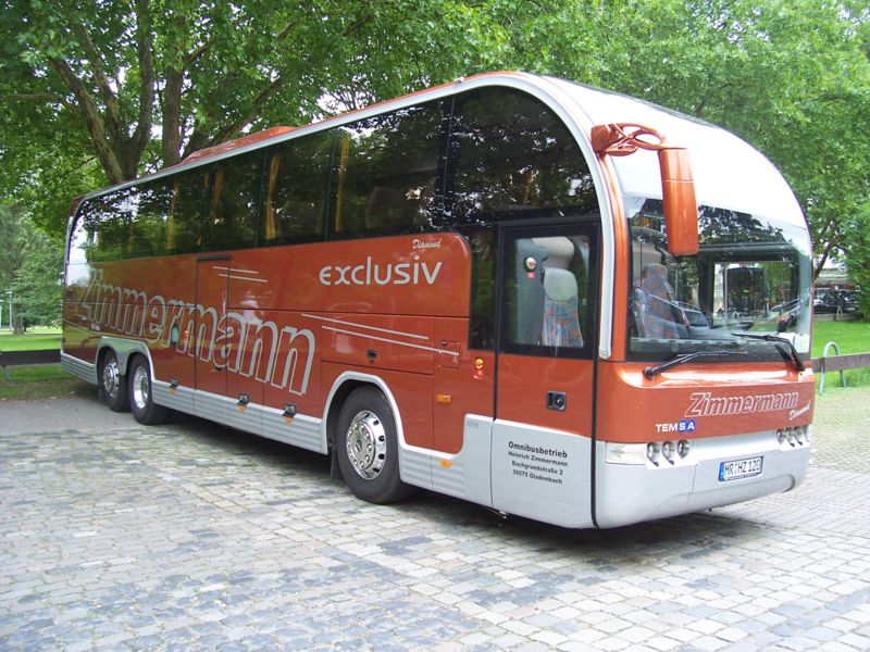 800px-Temsa_Diamond_Bus_in_Mannheim_100_7800.jpg