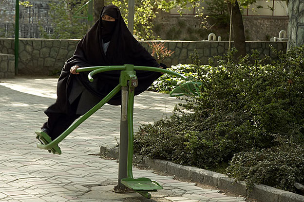 burqa-playground.jpg