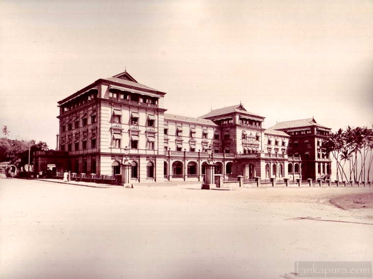 Gallface-hotel-by-apothecaries.jpg