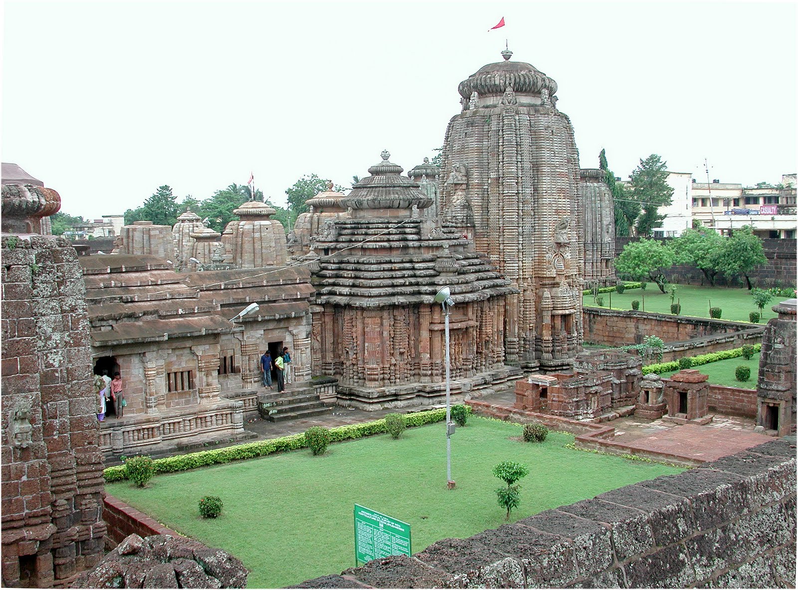 Lord+Puri++Jagannath+Temple-3.jpg