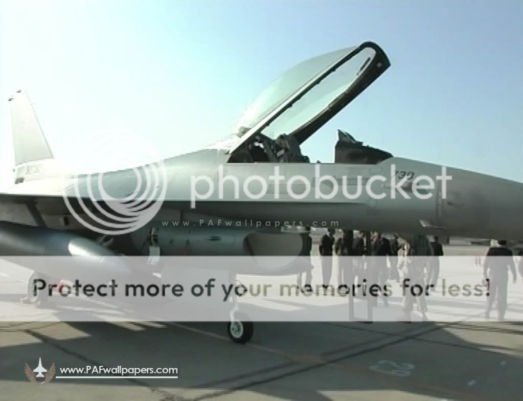 f16_arrival_2005_2.jpg