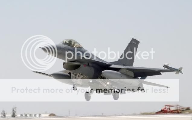 PAF_F-16A_block_15_84710.jpg