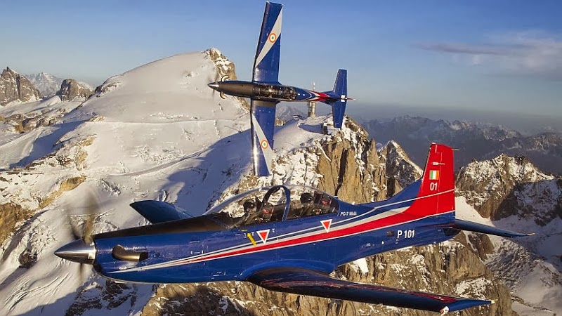 Pilatus+PC+7+over+Swiss+Alps+Indian+Air+Force.jpg