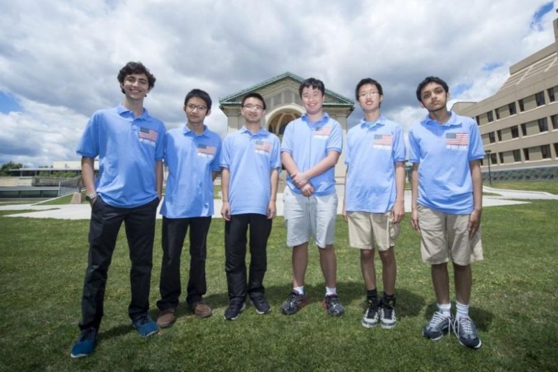 US-math-team-finishes-4th-behind-Korea-China-Vietnam.jpg