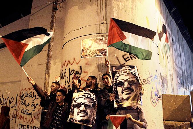 07yasser-arafat-poster.jpg