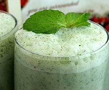 220px-Mint_lassi.jpg