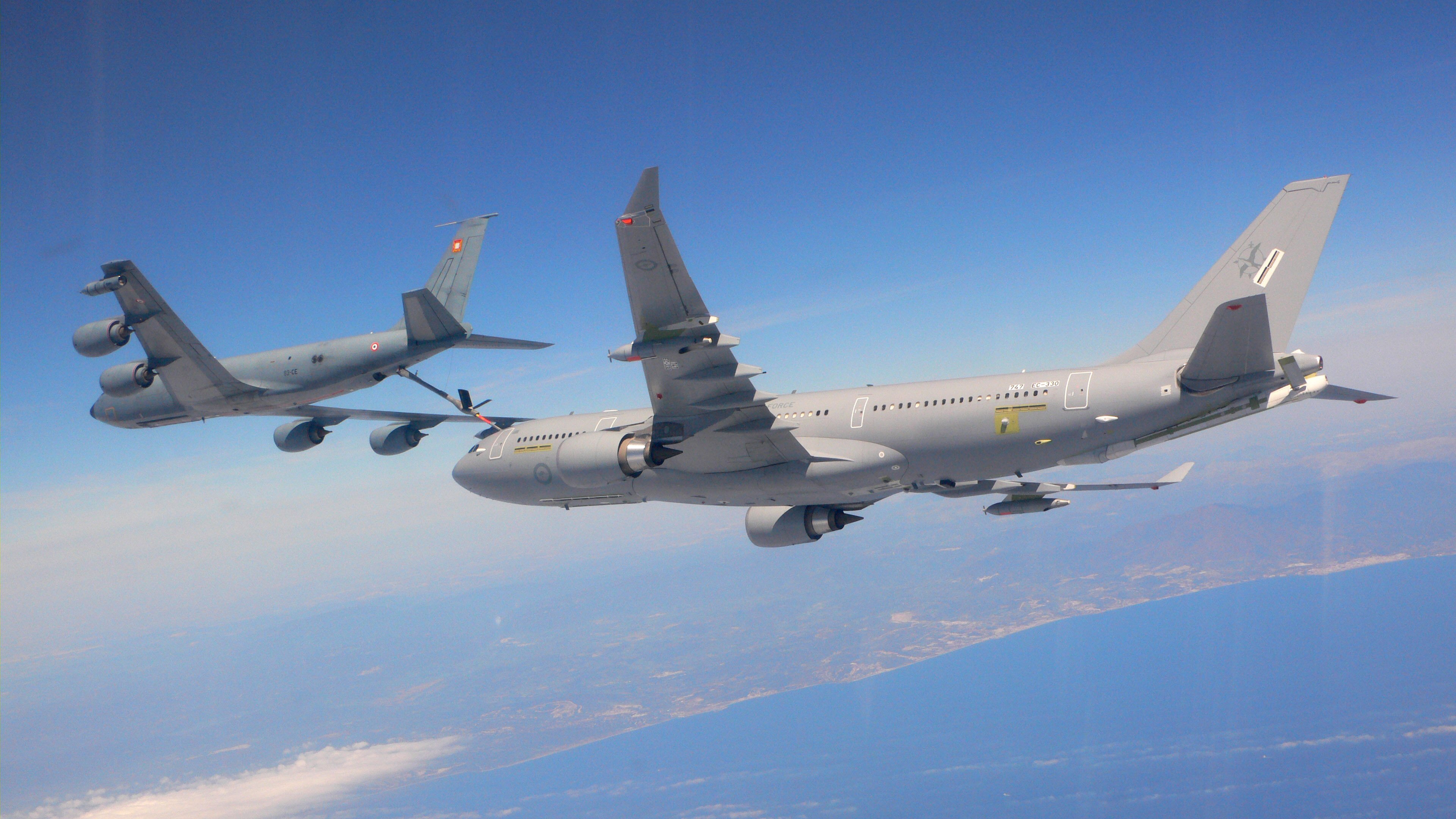 A330tanker_KC135.jpg