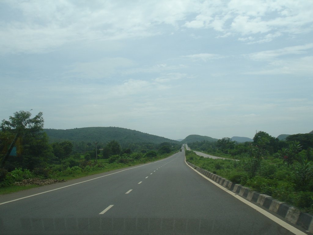 road-towards-rambha-near-khallikote.jpg