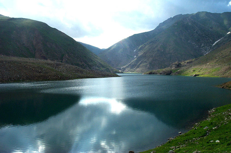 Kaghan-Valley-Lulusar-Lake-a-scenic-view.jpg