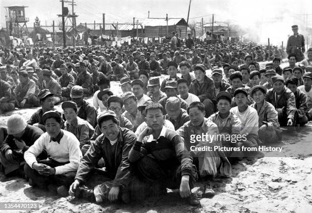 chinese-and-north-koreans-at-the-united-nations-pusan-prisoner-of-war-camp-april-1951.jpg