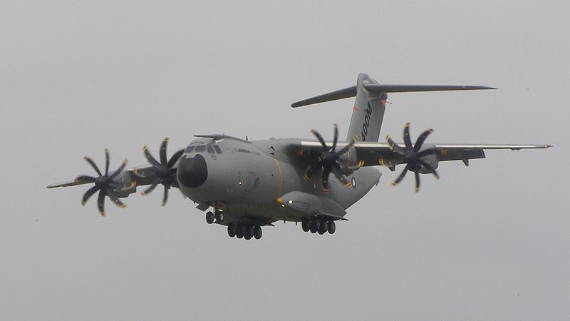 800px-A400M-196911.jpg