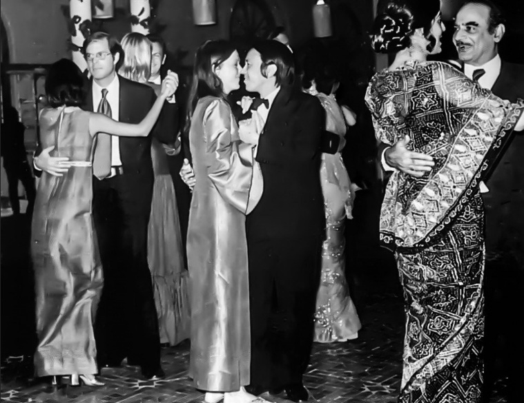 Ball-Room-dancing-at-the-Sindh-Club-2.jpg