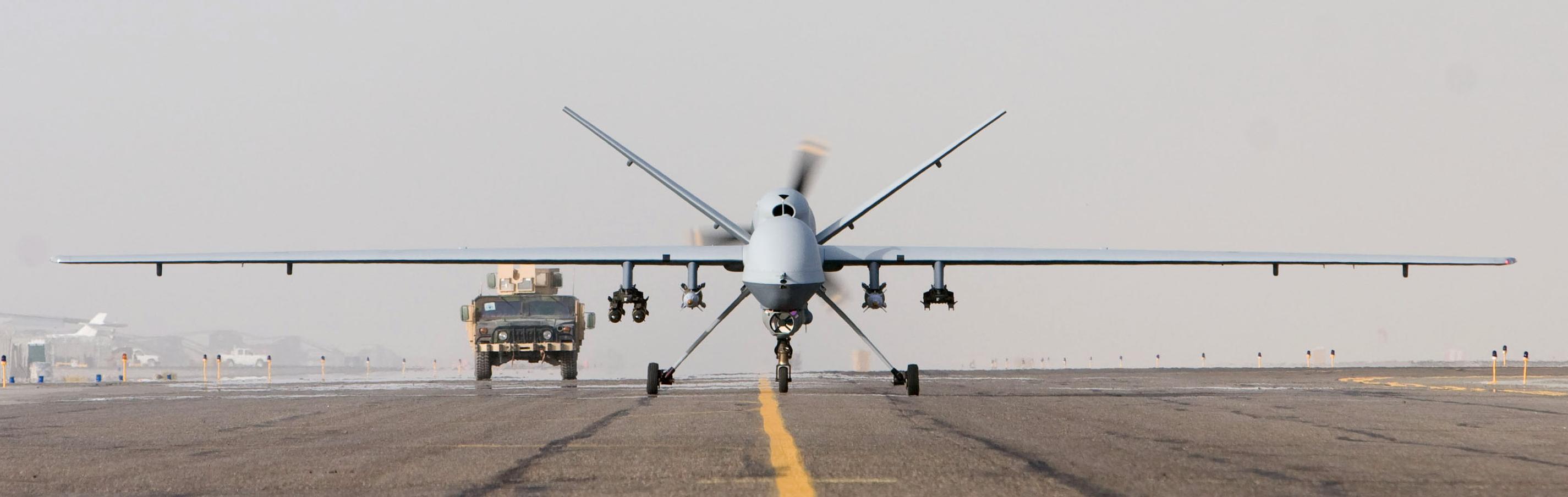 MQ-9_Afghanistan_takeoff_1_Oct_07.JPG