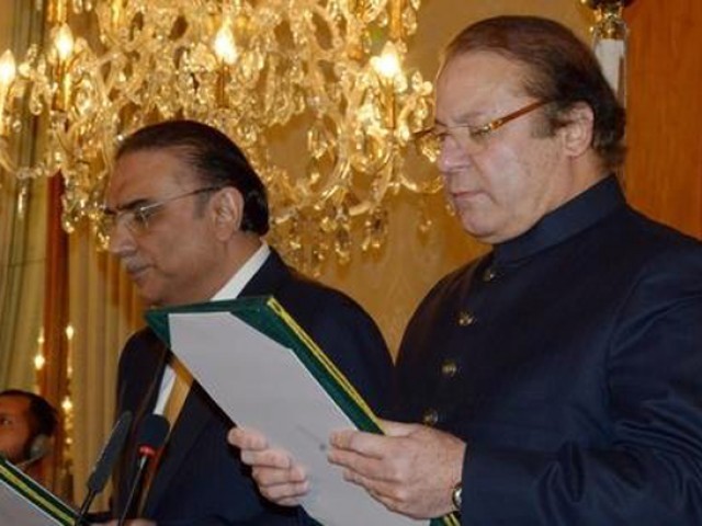 559612-NawaztakingoathAFP-1370469329-717-640x480.JPG