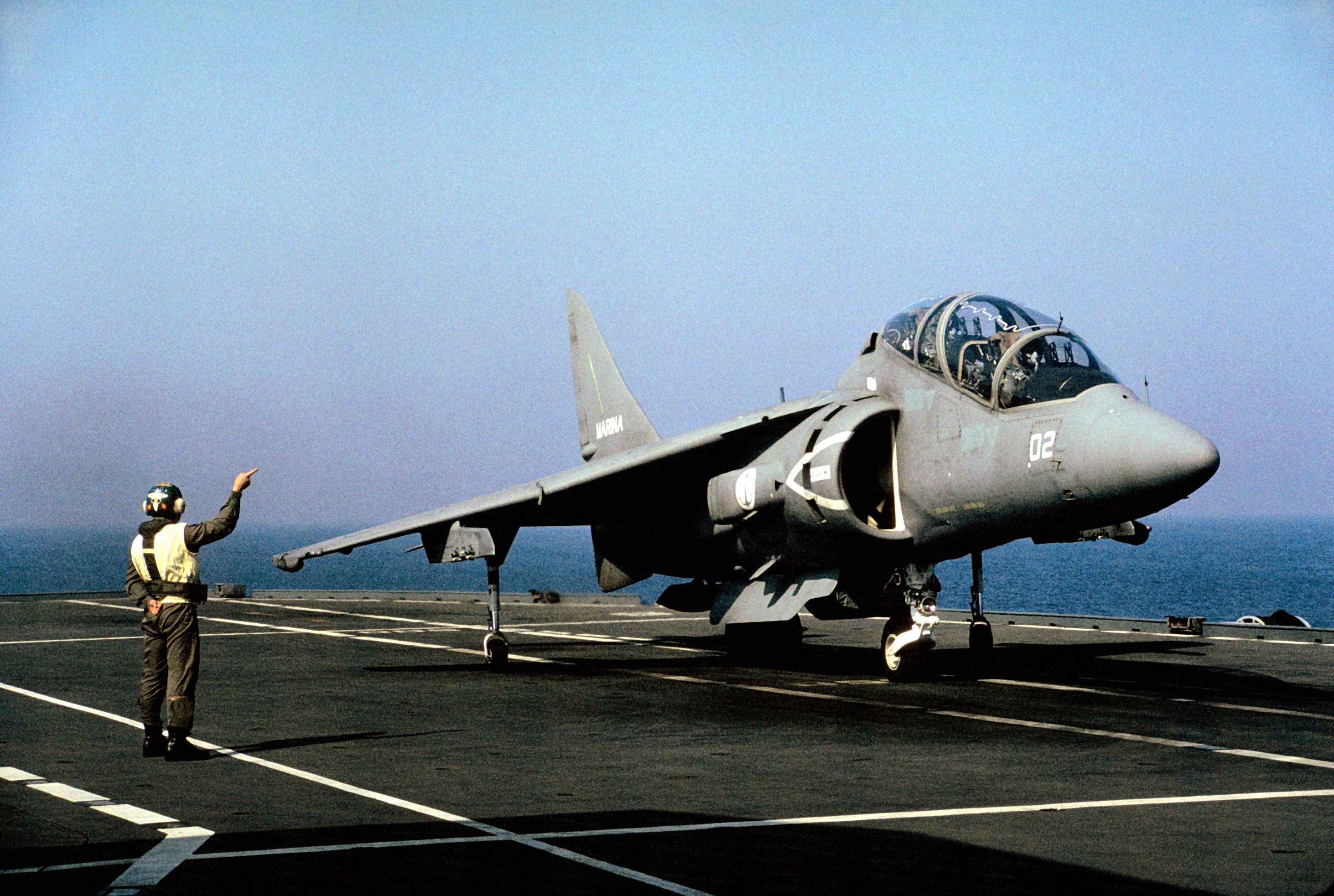 Italian_TAV-8B_Harrier_II.jpg