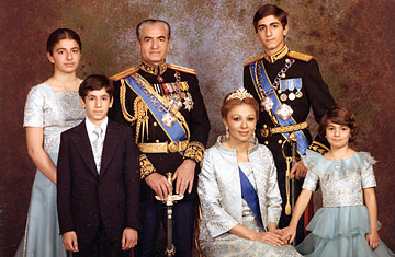 360_pahlavi_family_0106.jpg