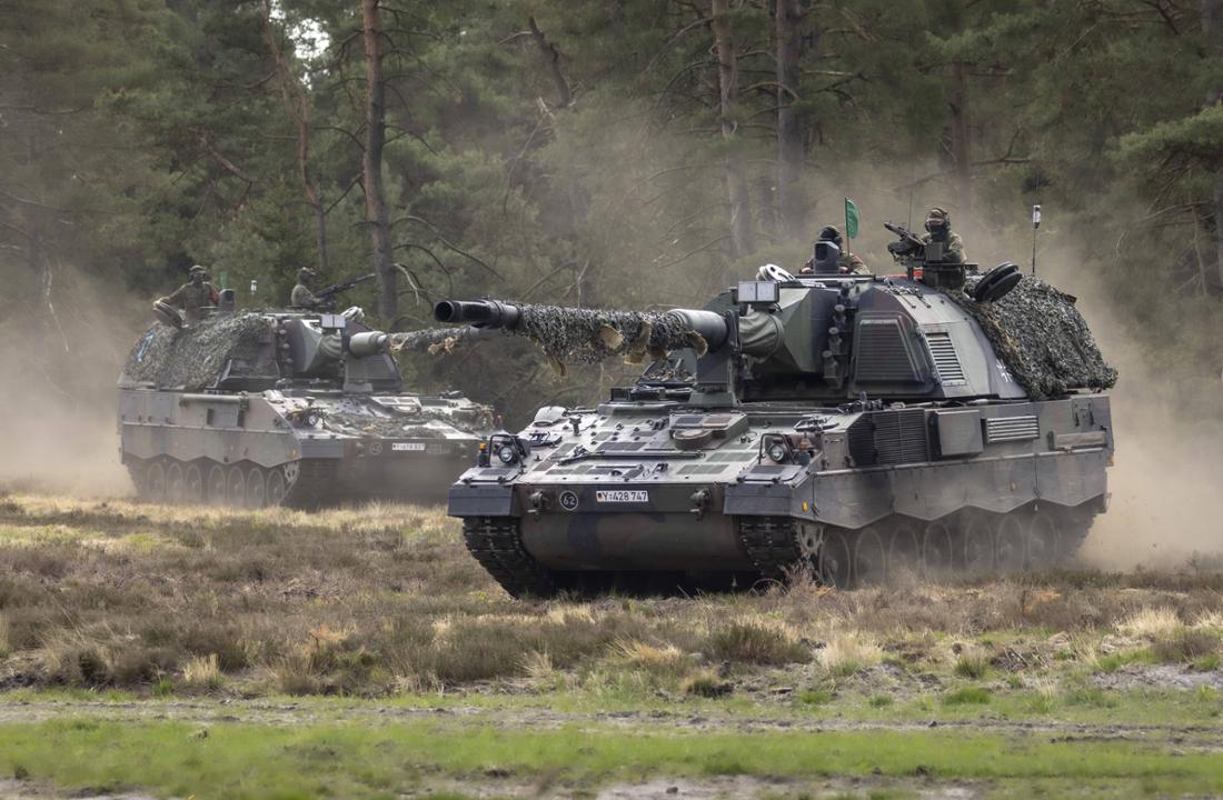 Eine Panzerhaubitze 2000 der Bundeswehr